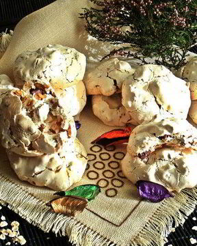 Ореховое безе