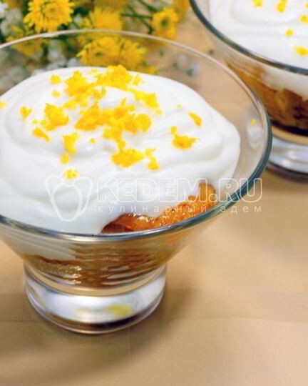 Рецепт десерта иза апельсинова с взбитыми сливками