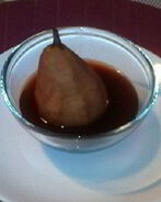 Груши, вареные в виноградном соке