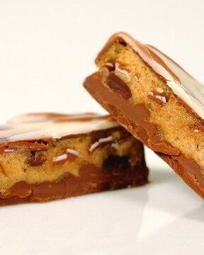 Кокосово-миндальные конфеты в шоколаде