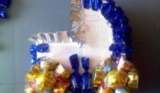 коляска из конфет