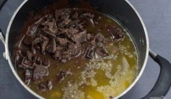 конфеты на печенье