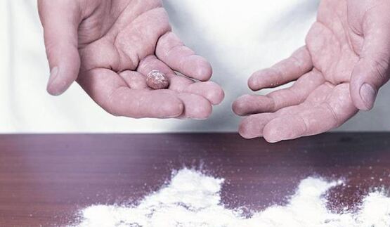 конфеты шоколадная вишня в коньяке