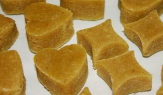 конфеты в виде сердца