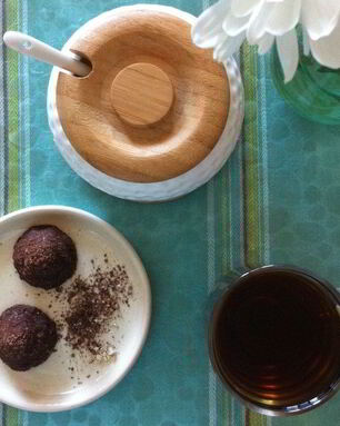 Полезные конфеты из фиников и бананов