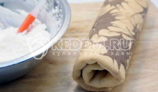 бисквитный рулет с кремом новогодний салют