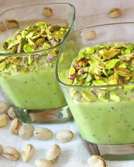 Рецепт фруктового крема с фисташками