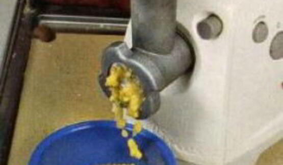 корзиночки с кремом и вишней