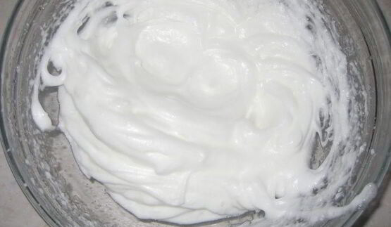 морковные рулетики с творожным кремом