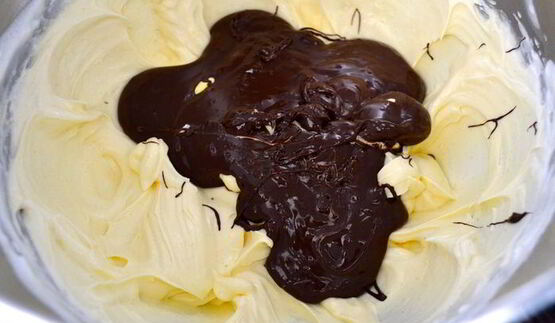 рулет с кремом два шоколада