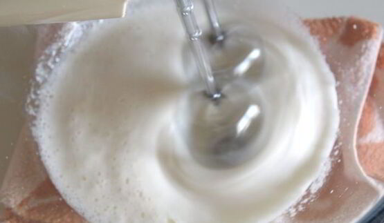 швейцарский меренговый крем