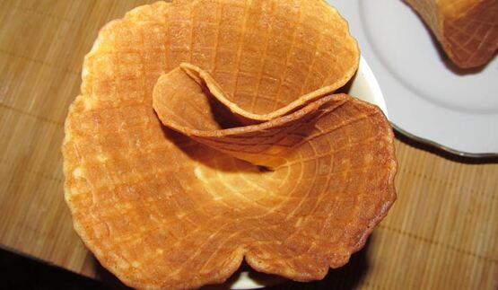 вафельные корзинки с творожно-сливочным кремом