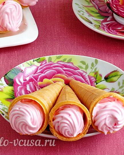 Рецепт вафельных рожек с кремом