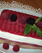 Малиново-шоколадный семифредо