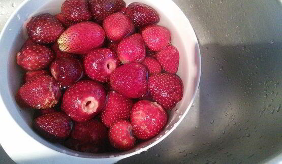 мармелад из ревеня и клубники с мятой