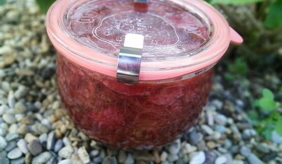 мармелад из ревеня и клубники с мятой