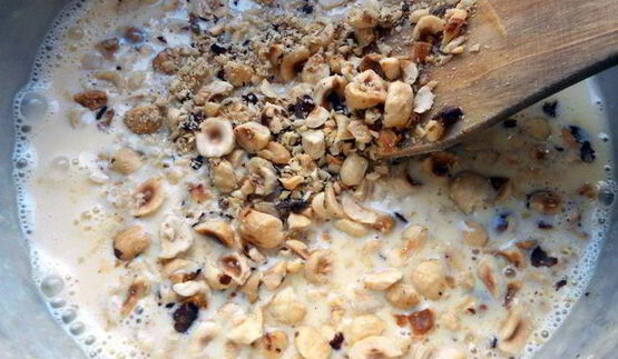 медовое мороженое с фундуком