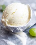 Мороженое с крыжовником