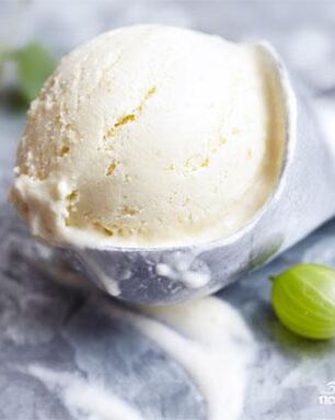 Мороженое с крыжовником