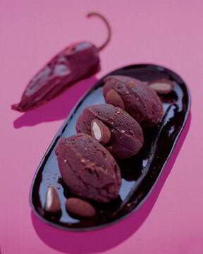 Шоколадное мороженое с перцем