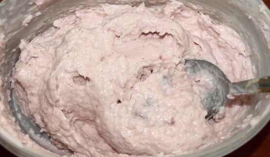 вишневое творожно-йогуртовое мороженое