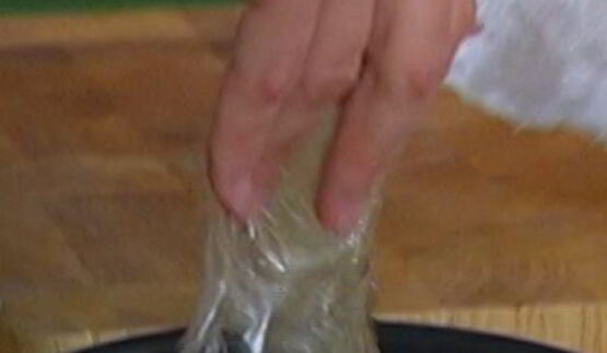 йогуртовый мусс с красной смородиной