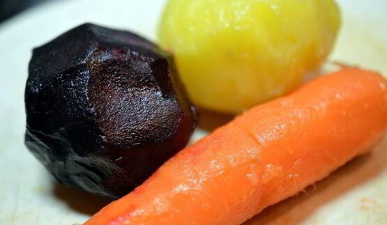 селедочный мусс на хрустящих тостах