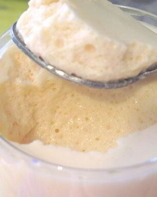 Сметанный мусс с ягодами