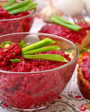 Свекольный мусс с брынзой