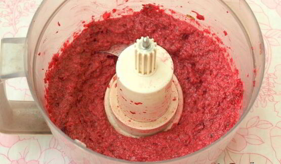 свекольный мусс с брынзой