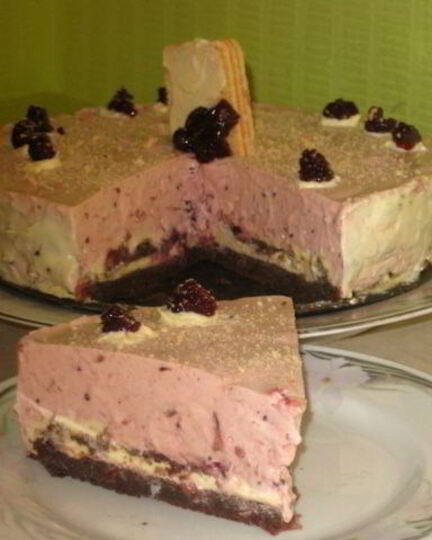 Рецепт торта-мусса черничного блюз без муки