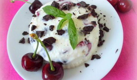 творожный мусс с черешней