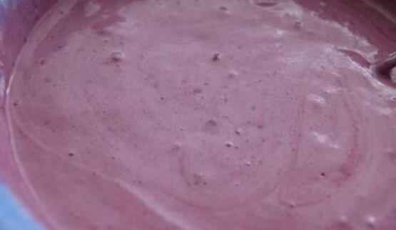 воздушный мусс из черной смородины