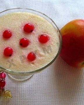 Яблочный мусс на манной крупе