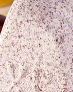 Пасхальные куличи, творожная пасха с тертым шоколадом и крашеные яйца