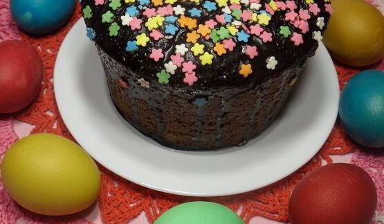 ванильный кулич с сухофруктами