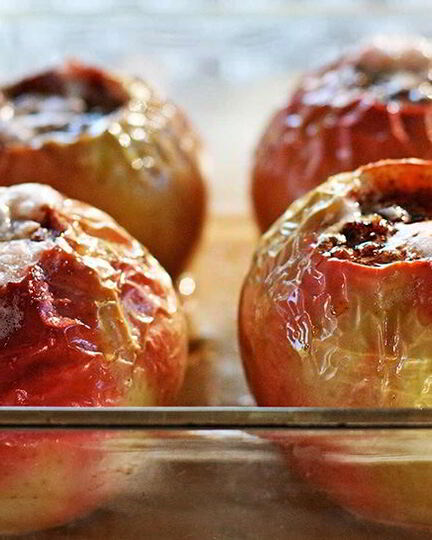 Рецепт печеных яблок в духовке