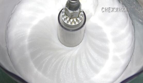 сочное куриное филе под рисово-морковным суфле