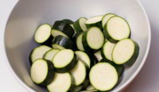 суфле из кабачков под грибным соусом