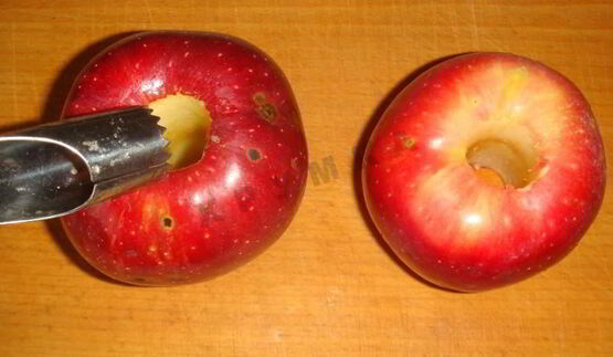 яблочное пюре со сгущенкой