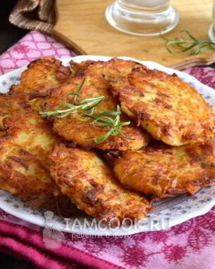 Драники с вареной колбасой