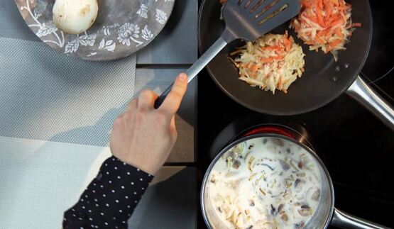 картофельно-морковные драники с грибным соусом