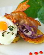 Картофельные драники с беконом