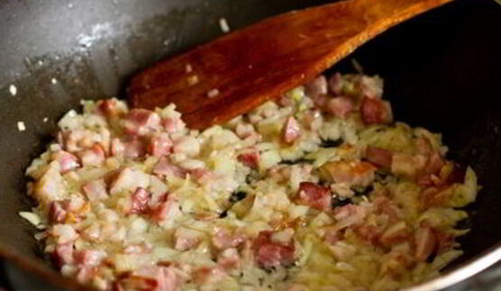 мучные колдуны с грудинкой