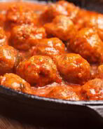 Французские фрикадельки в томатном соусе