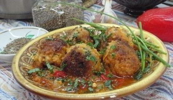 фрикадельки по-мароккански в томатном соусе