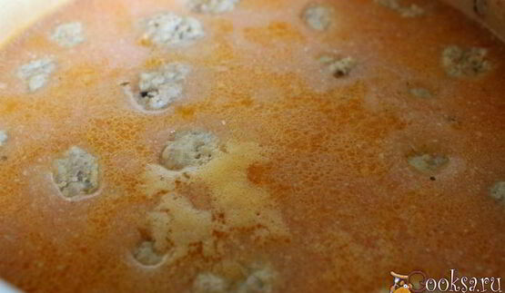 мясные фрикадельки в сметанно-томатном соусе