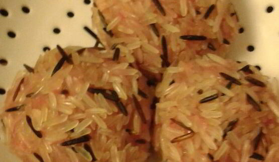 паровые фрикадельки с рисом