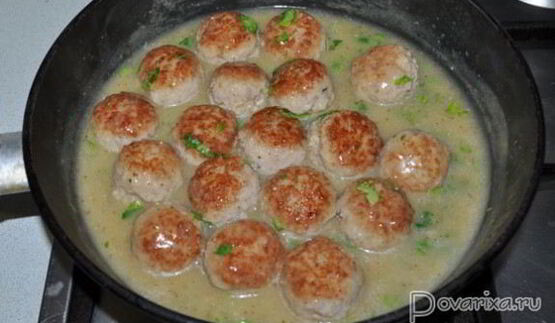 свиные фрикадельки в горчично-медовом соусе