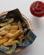 Картофель фри во фритюре